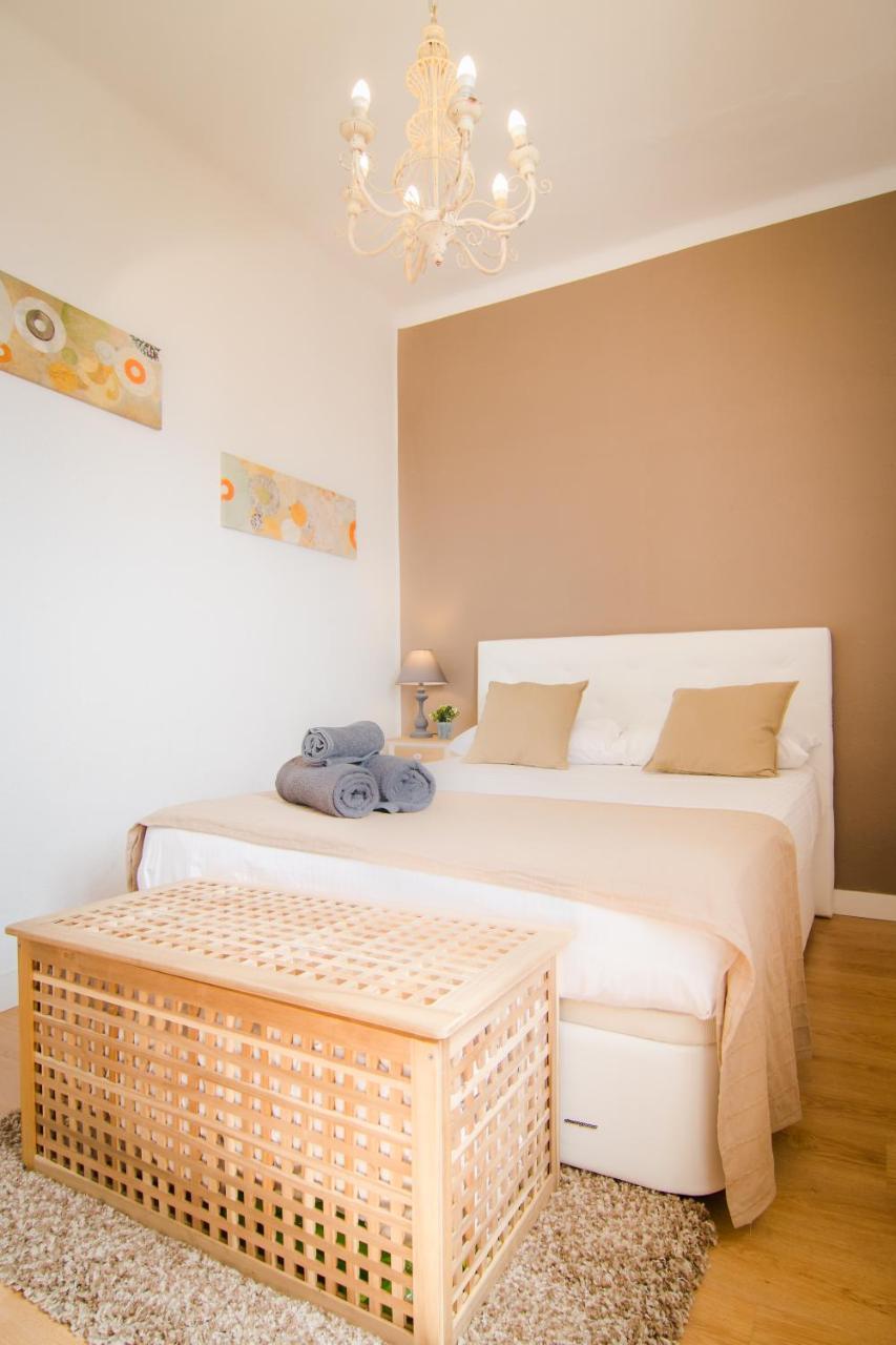 Holidays2Malaga Terraza & Junto Puerto Deportivo المظهر الخارجي الصورة
