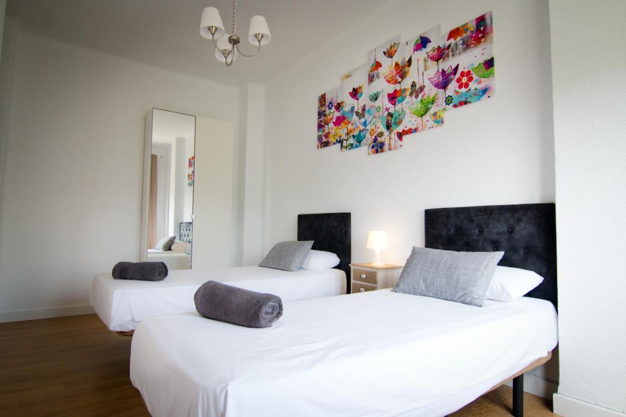 Holidays2Malaga Terraza & Junto Puerto Deportivo المظهر الخارجي الصورة