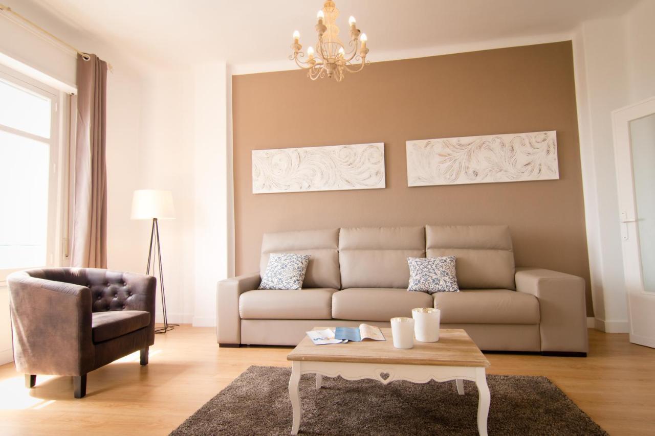 Holidays2Malaga Terraza & Junto Puerto Deportivo المظهر الخارجي الصورة
