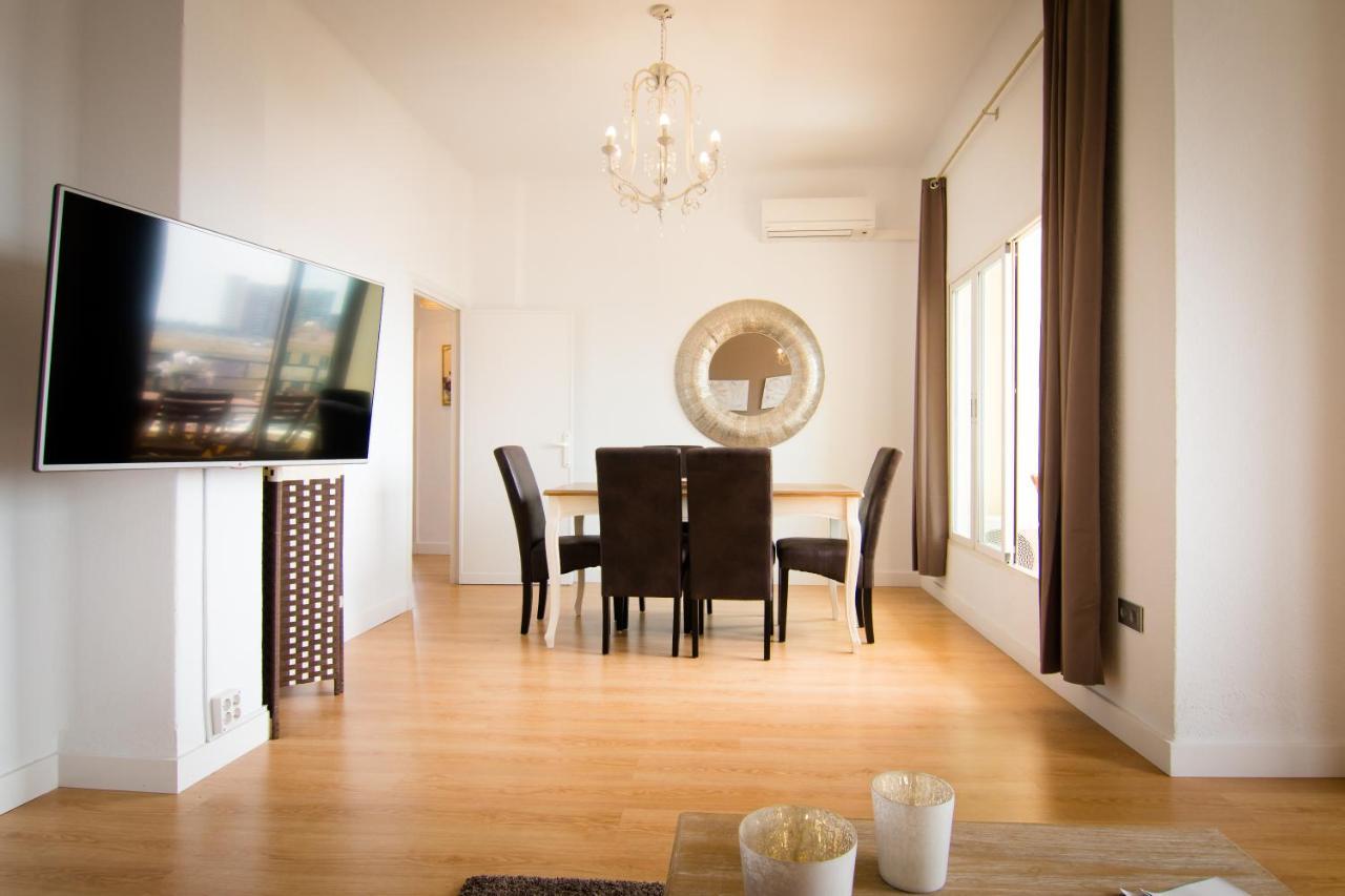 Holidays2Malaga Terraza & Junto Puerto Deportivo المظهر الخارجي الصورة